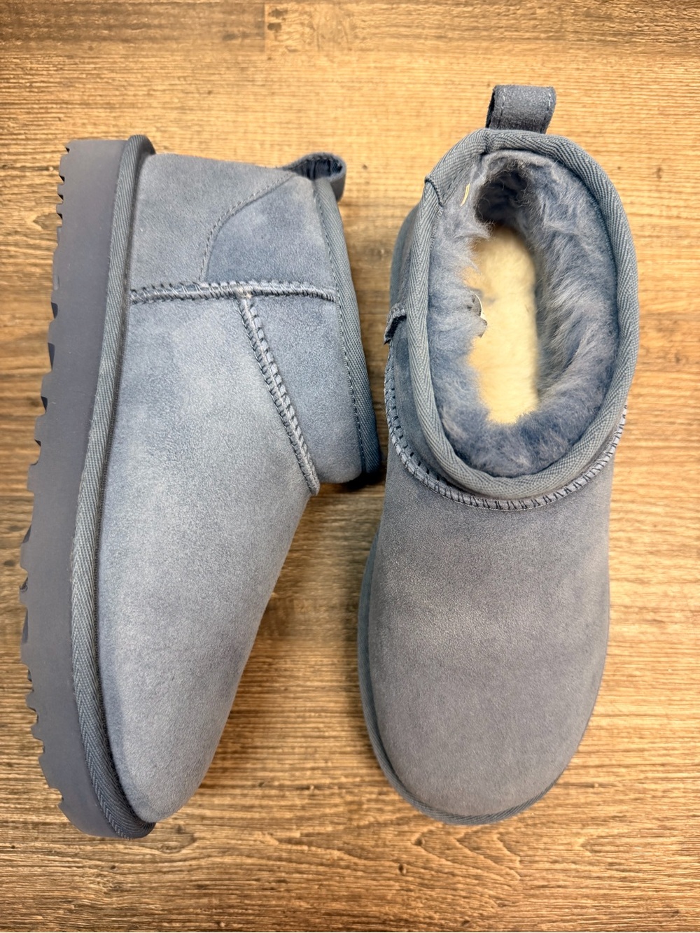 UGG Classic Ultra Mini Boots Horizon Blue Shoe Size US 7/EU 38